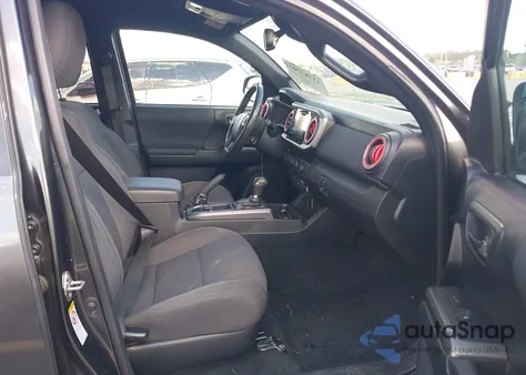 2019 Toyota Tacoma Trd Sport z USA, uszkodzony, nr VIN 3TMDZ5BN8KM060671